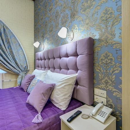 Guest Rooms On Tchaikovskogo 聖彼得堡 客房 照片